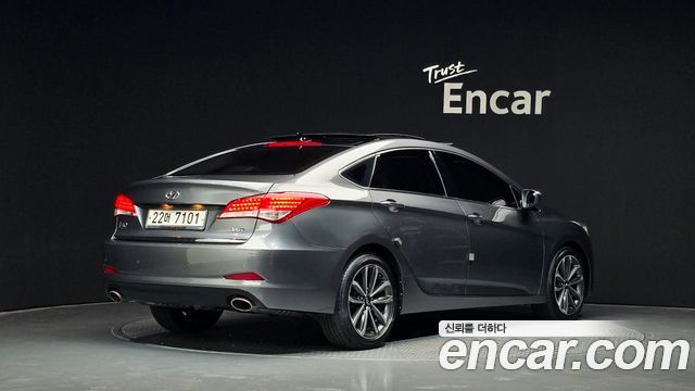 Hyundai i40 Saloon 1.7 VGT D spec 2014 — фото 2
