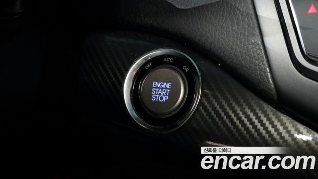 Hyundai i40 Saloon 1.7 VGT D spec 2014 — фото 29