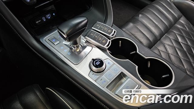 Genesis G70 2.2D AWD Supreme 2018 — фото 9