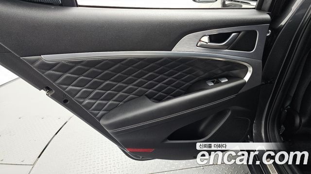 Genesis G70 2.2D AWD Supreme 2018 — фото 25