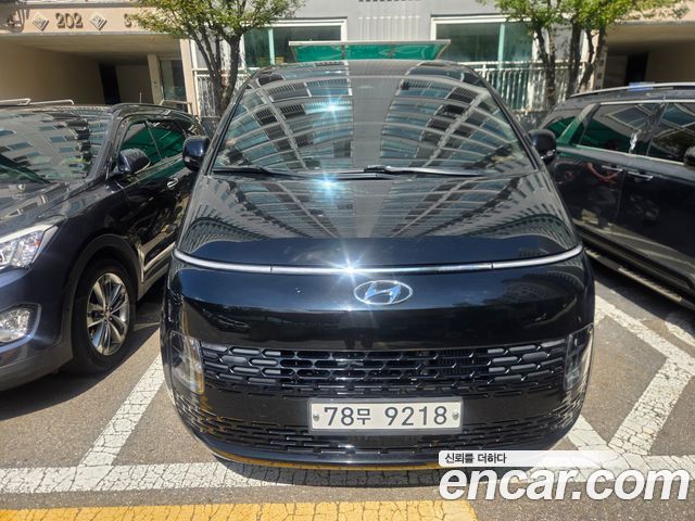 Hyundai Staria 2WD Camping Car Special Vehicle