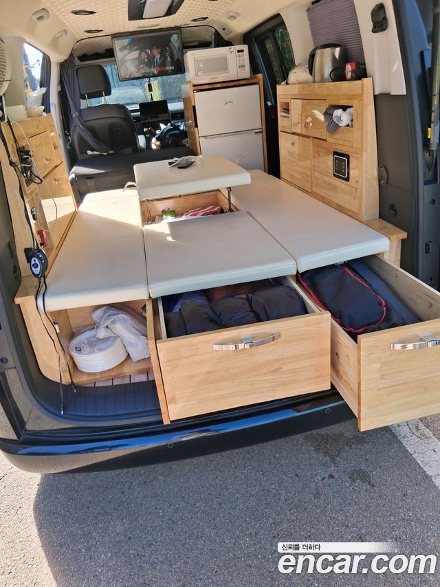 Hyundai Staria 2WD Camping Car Special Vehicle 2022 — фото 21