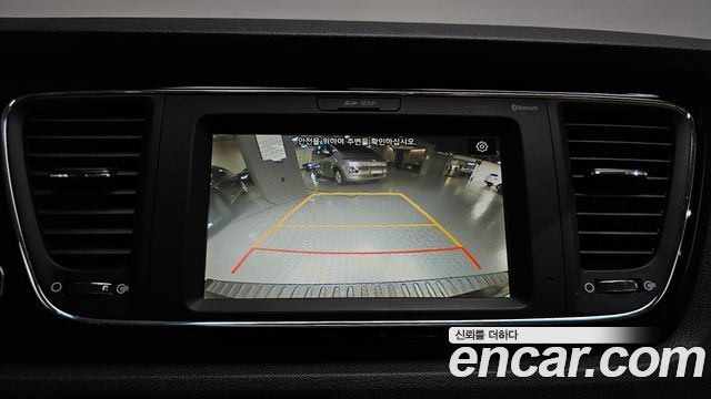 Kia Carnival 9-Seater Prstige 2020 — фото 15
