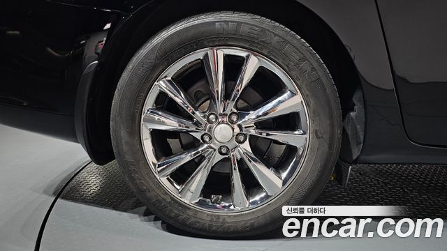 Kia Carnival 9-Seater Prstige 2020 — фото 21