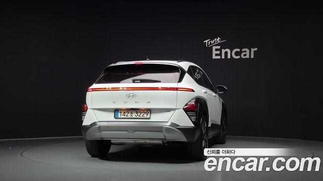 Hyundai Kona (SX2) Gasoline 1.6 Turbo 4WD Inspiration 2025 — фото 4