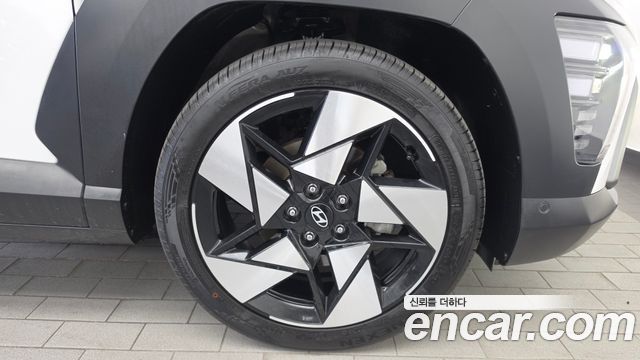 Hyundai Kona (SX2) Gasoline 1.6 Turbo 4WD Inspiration 2025 — фото 27