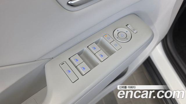 Hyundai Kona (SX2) Gasoline 1.6 Turbo 4WD Inspiration 2025 — фото 36