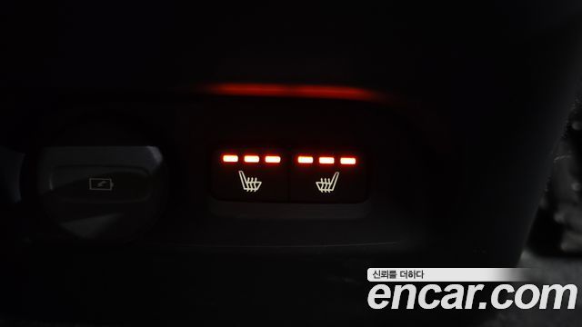 Volvo XC40 T4 R-Design 2019 — фото 12