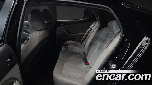 Kia K5 2.0 Smart Standard 2011 — фото 12