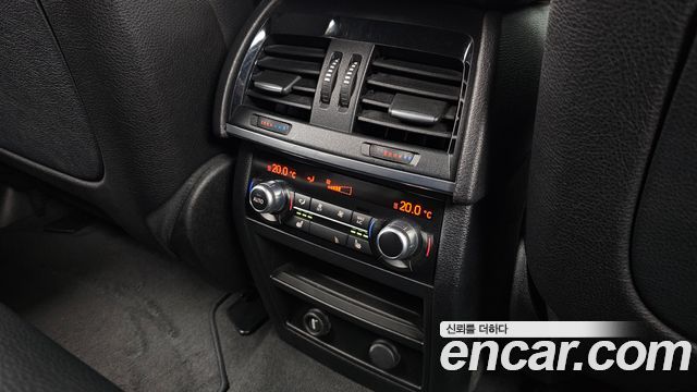 BMW X6 (F16) xDrive 40d 2015 — фото 23