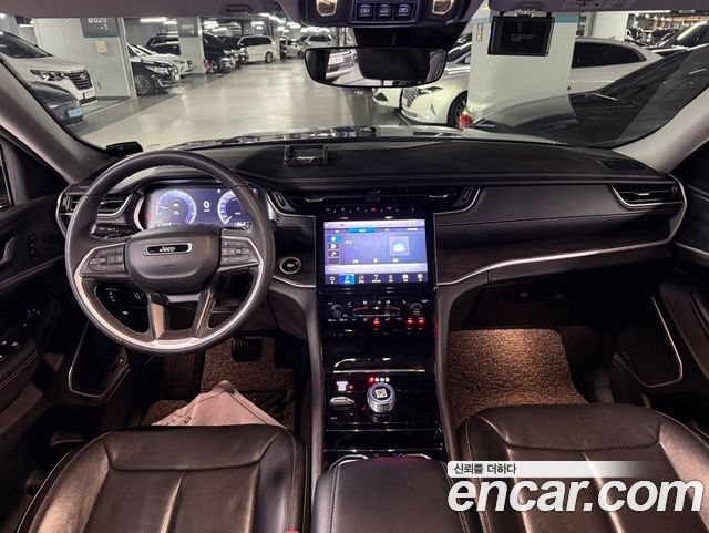 Jeep Grand Cherokee (WL) 3.6 Limited 2023 — фото 8