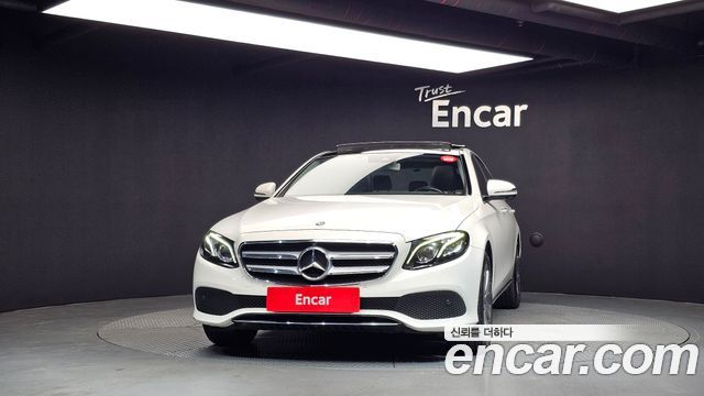Mercedes-Benz E-Class (W213) E300 Avantgarde 2017 — фото 3