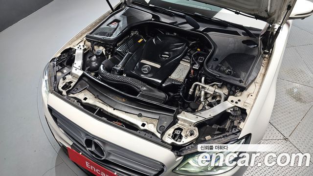 Mercedes-Benz E-Class (W213) E300 Avantgarde 2017 — фото 6