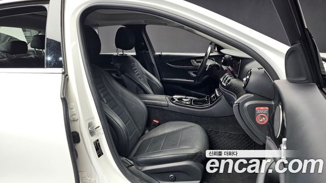 Mercedes-Benz E-Class (W213) E300 Avantgarde 2017 — фото 12