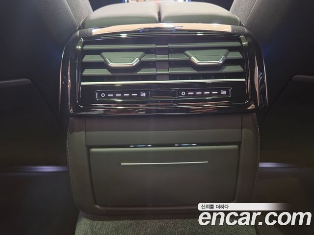 Audi A8 (D5) 50 TDI Quatrro Black Edition 2024 — фото 23
