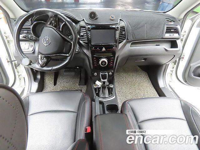 KG Mobility (SsangYong) Tivoli Air 1.6 IX 2WD 2019 — фото 15