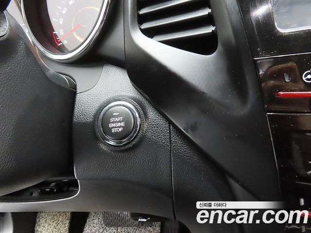 KG Mobility (SsangYong) Tivoli Air 1.6 IX 2WD 2019 — фото 19