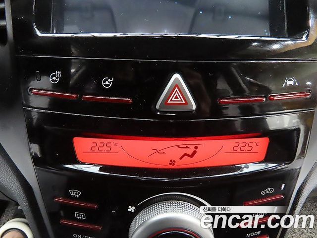 KG Mobility (SsangYong) Tivoli Air 1.6 IX 2WD 2019 — фото 20