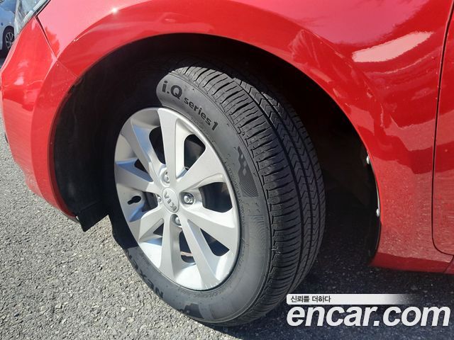 Kia Pride 1.4 MPI Hatchback Deluxe 2014 — фото 5