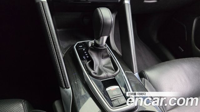 Renault Korea QM6 Diesel 4WD RE Signature 2017 — фото 9