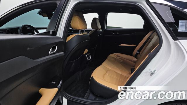 Kia K5 (III) 1.6 Turbo Prestige 2021 — фото 15