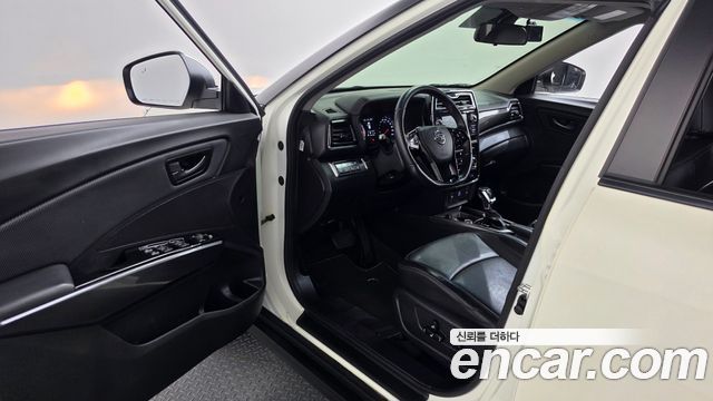 KG Mobility (SsangYong) Tivoli Air 1.5 A3 2WD 2022 — фото 10