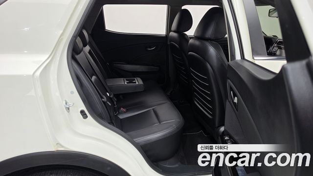 KG Mobility (SsangYong) Tivoli Air 1.5 A3 2WD 2022 — фото 11