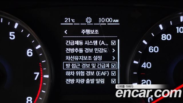 KG Mobility (SsangYong) Tivoli Air 1.5 A3 2WD 2022 — фото 18