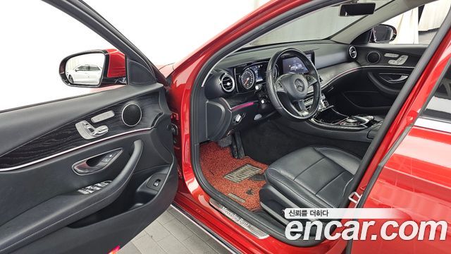 Mercedes-Benz E-Class (W213) E220d Avantgarde 2017 — фото 10