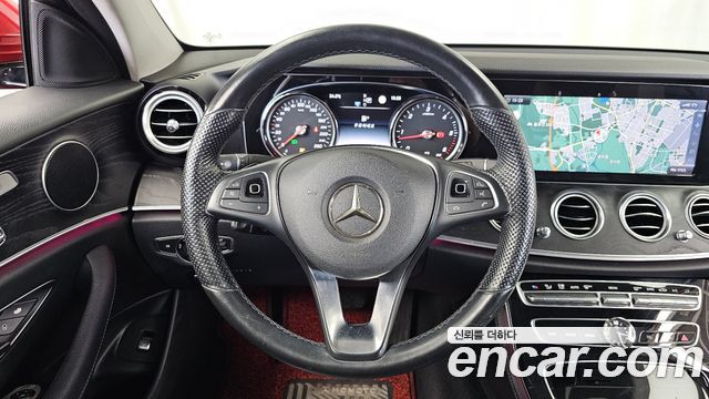 Mercedes-Benz E-Class (W213) E220d Avantgarde 2017 — фото 14