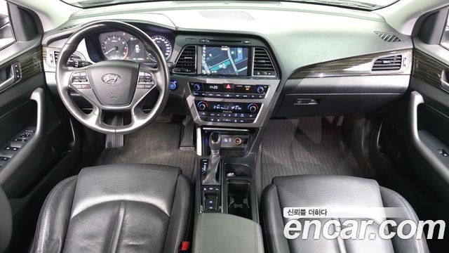 Hyundai Sonata (LF) 2.0 Premium Special 2017 — фото 7