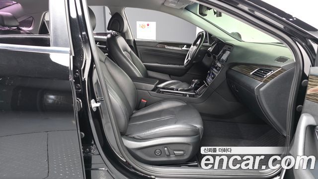 Hyundai Sonata (LF) 2.0 Premium Special 2017 — фото 11