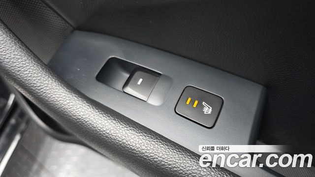 Hyundai Sonata (LF) 2.0 Premium Special 2017 — фото 19