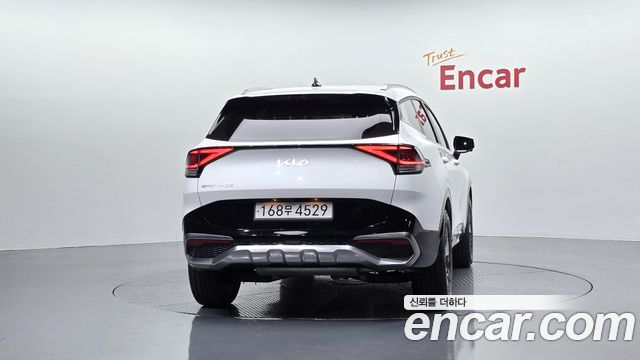 Kia Sportage (V) Gasoline 1.6 Turbo 2WD Nobleless 2023 — фото 4