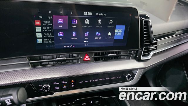 Kia Sportage (V) Gasoline 1.6 Turbo 2WD Nobleless 2023 — фото 32