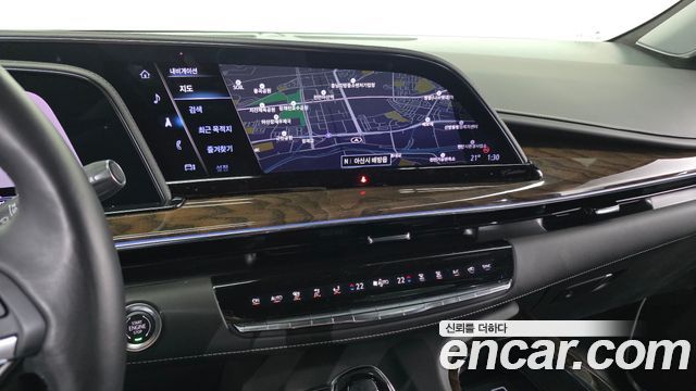 Cadillac Escalade (V) 6.2 Sports Platinum 2024 — фото 14