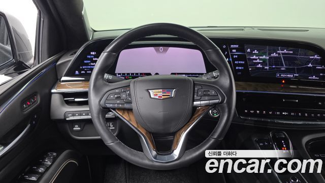 Cadillac Escalade (V) 6.2 Sports Platinum 2024 — фото 15