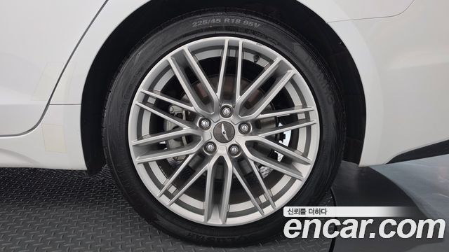 Genesis G70 2.0T AWD Elite 2019 — фото 21