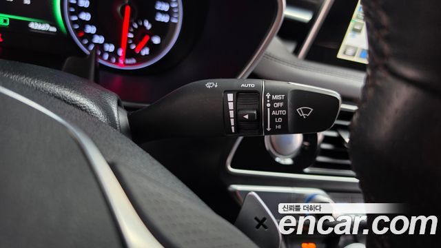 Genesis G70 2.0T AWD Elite 2019 — фото 30