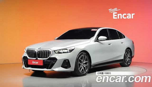 BMW 5 Series (G60) 520i M Sport 2026 — фото 1