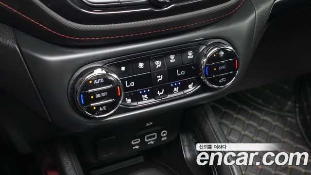 Chevrolet Trailblazer 1.3 Turbo 4WD RS 2022 — фото 31