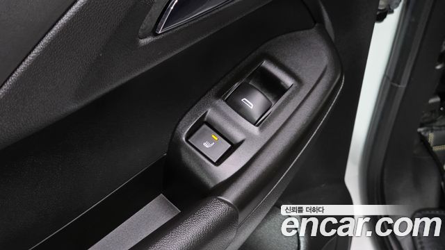 Chevrolet Trailblazer 1.3 Turbo 4WD RS 2022 — фото 33