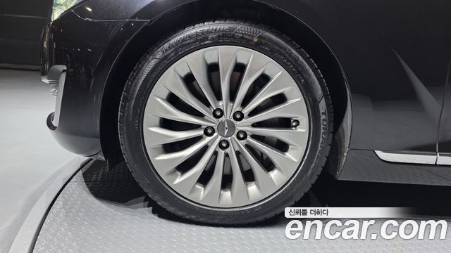 Genesis EQ900 3.8 GDI AWD Premium Luxury 2018 — фото 5