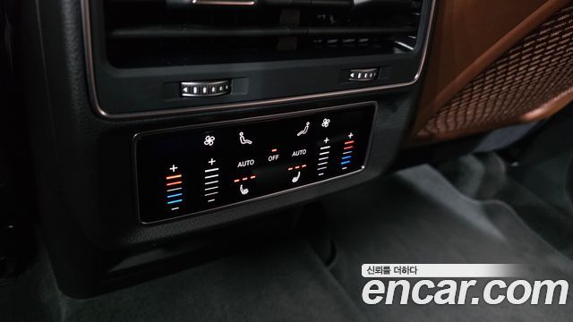 Audi Q7 (4M) 45 TDI Quattro Premium 2023 — фото 35