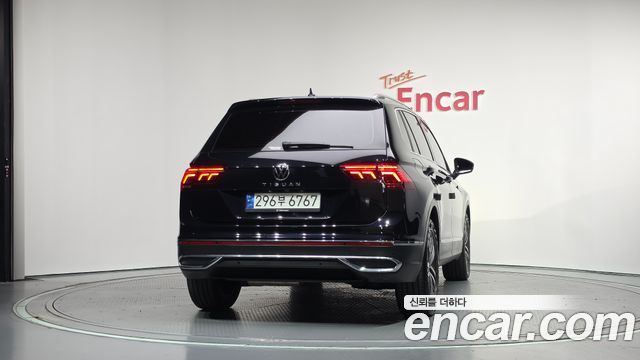 Volkswagen Tiguan (II) 2.0 TDI Prestige 2023 — фото 4