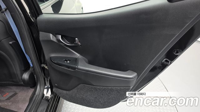 Hyundai Veloster (JS) 2.0 N 2022 — фото 25