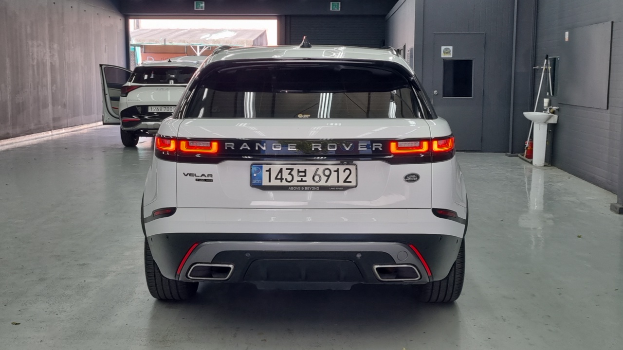 Land Rover Range Rover Velar 3.0 P400 R-Dynamic HSE 2021 — фото 4
