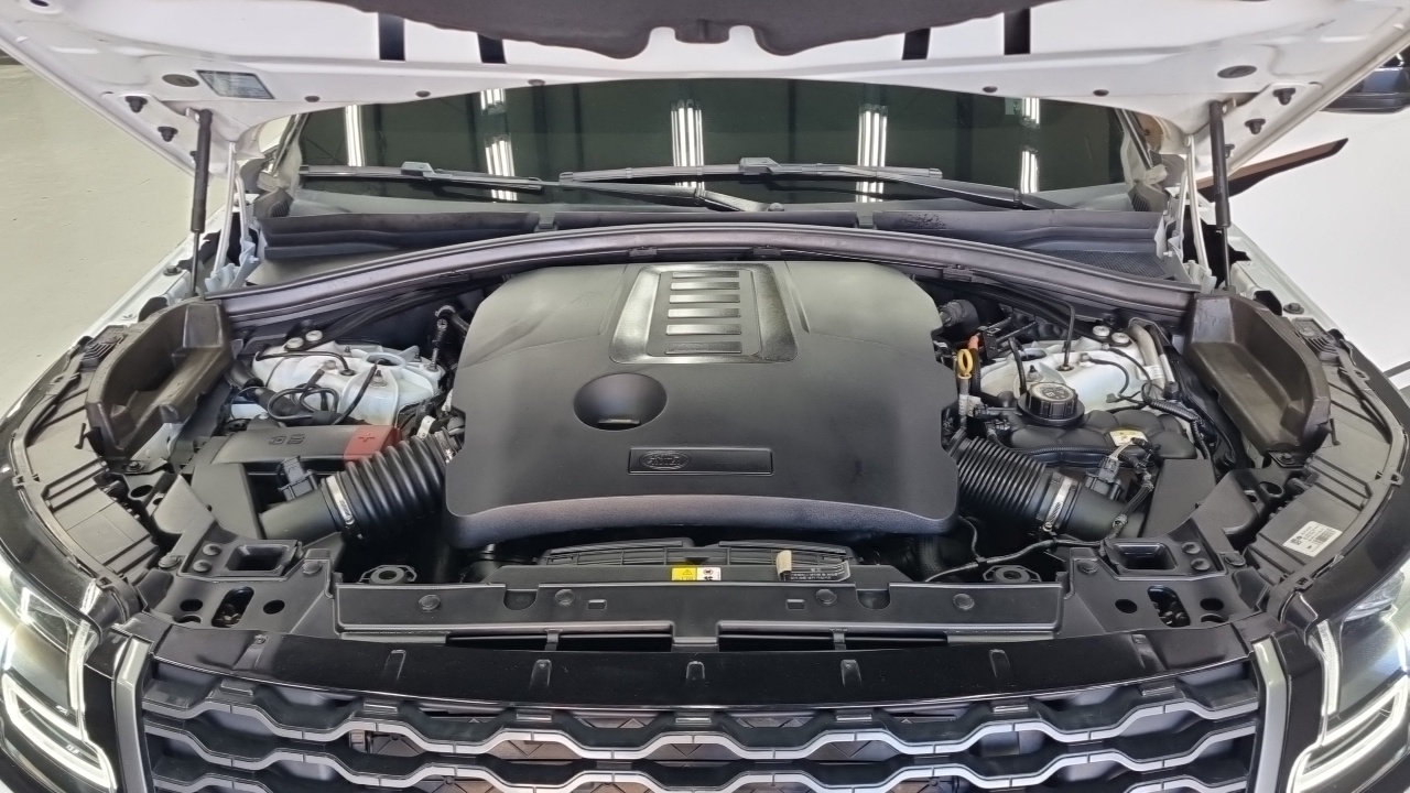 Land Rover Range Rover Velar 3.0 P400 R-Dynamic HSE 2021 — фото 6