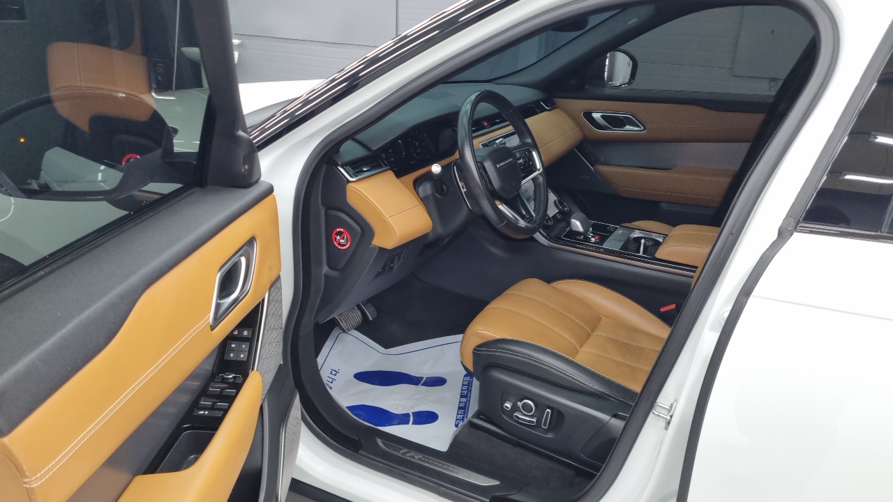 Land Rover Range Rover Velar 3.0 P400 R-Dynamic HSE 2021 — фото 7