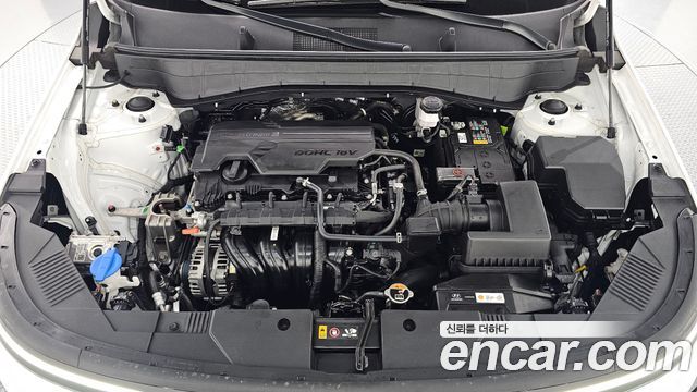 Hyundai Kona (SX2) Gasoline 2.0 2WD Premium 2025 — фото 6